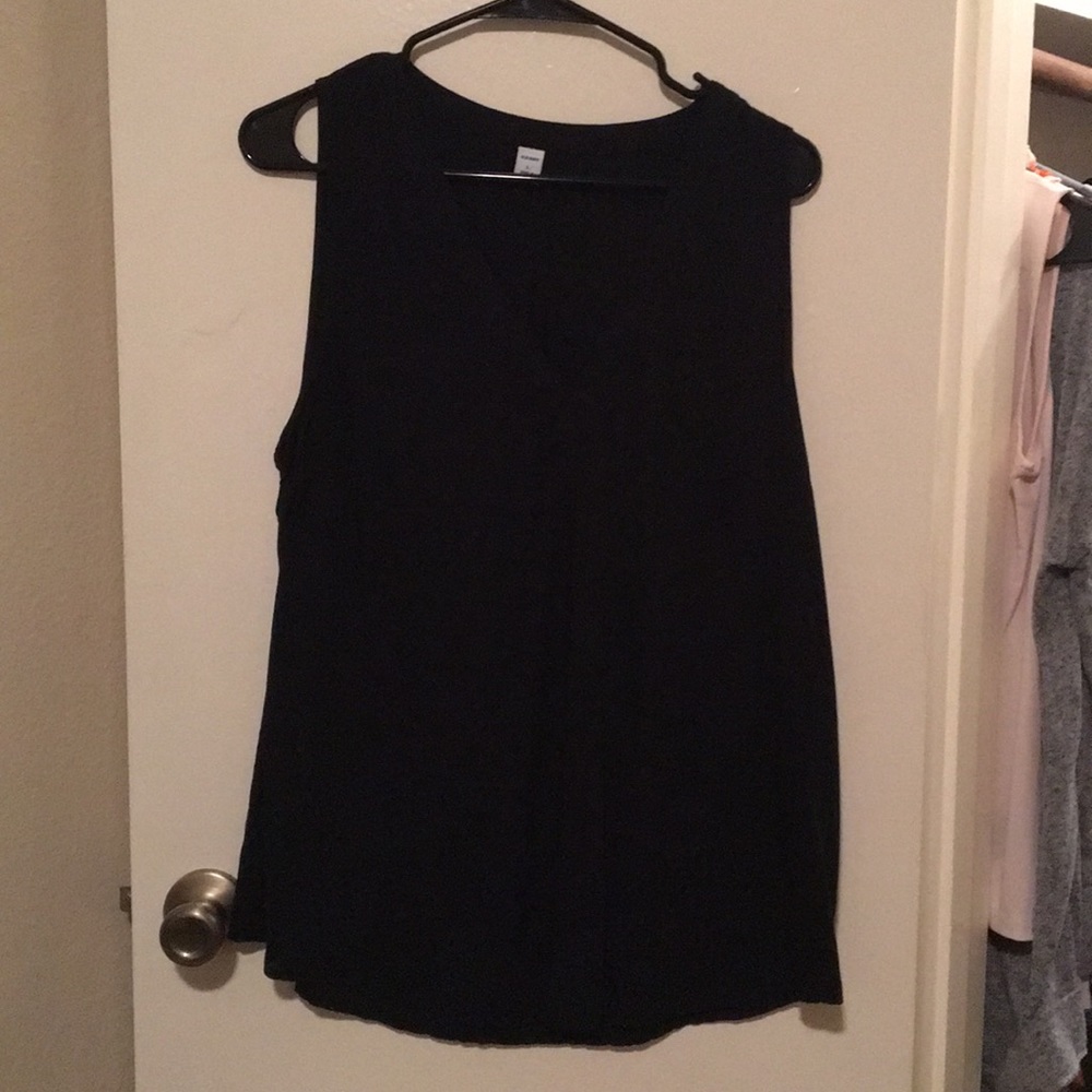 Old navy tank top